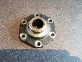 Flens aandrijfas Nissan 38512-31G00 D21/ R20/ WD21 Gebruikt.