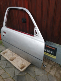 Portier rechtsvoor Nissan Micra K11 80100-74B30 (KL0)