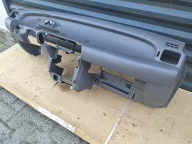 Tableau de bord Nissan Micra K11 68100-5F200 d'occasion