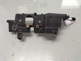Afdekkap brandstofgallerij K9K Nissan 16686-00QAB E11/ J10/ JJ10 Gebruikt.