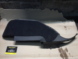 Hoedenplankpaneel links Nissan 100NX B13 79912-61Y63 Gebruikt met gebruikerssporen.