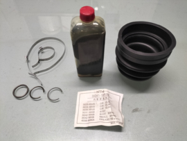 Drive shaft boot set wheel side Nissan 39241-16R29 Original.