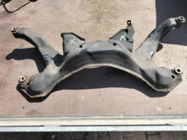 Subframe Nissan Primera P11 GA16DE / SR20DE 54400-2F210 Gebruikt.