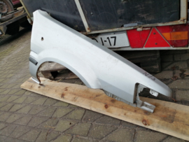 Zijscherm rechts Nissan Sunny N13 63100-60M35