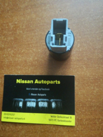 Circuit breaker assy-power window Nissan 24330-C9960 Used part.