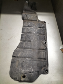 Cover-engine, lower left-hand Nissan Micra K10 75893-01B10 Gebruikt.