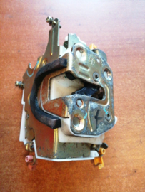 Deurslot linksvoor Nissan Primera P11 / WP11 80503-2F000