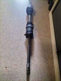 Aandrijfas rechtsvoor SR20DE Nissan Almera GTI N15 39100-40Y15 Gereviseerd.