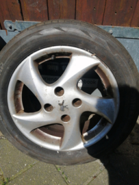 15 inch aluminium velgen met band 185/60R15 & 195/55R15 Peugeot.
