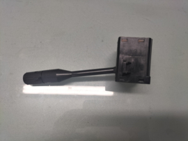 Richtingaanwijzerschakelaar Nissan 25540-05B00 C32/ E24/ K10/ U11 Origineel.