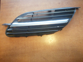 Grille left-hand Nissan Almera Tino V10 62330-BU*00