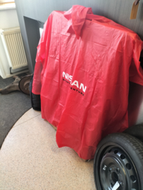 Poncho Nissan Nieuw 20260414