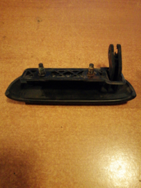 Deurgreep buitenzijde portier rechts Nissan Micra K11 80606-4F100 (SCHEUR)