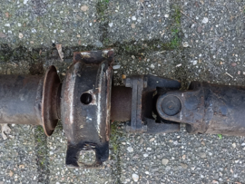 Cardanas Nissan 37000-???? Gebruikt.