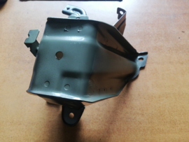 Reinforce-seat belt anchor, left-hand Nissan Primera P11 hatchback 76685-2F730 Used part.