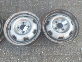 Velgenset 13 inch Nissan Micra K10 40300-24B00 (20250322) Gebruikt