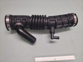 Air duct HR16DE Nissan Qashqai J10/ JJ10 16576-BB00A Original.