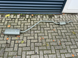 Achterdemper Nissan Cherry N10 20100-M7780 Origineel.