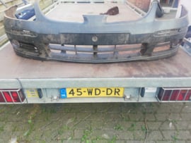 Voorbumper Nissan Almera Tino V10 F2022-4U341 (62022-4U340) Origineel.