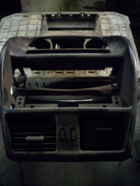 Middenpaneel dashboard Nissan Terrano2 R20 68260-0X803