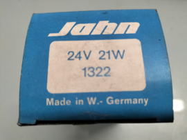 Gloeilamp 24V 21W Nissan 26717-C7101 Nieuw.