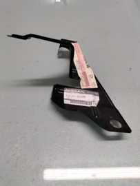 Side panel bracket Nissan F3144-9U0M0 Original