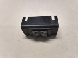 Schakelaar gas/benzine Datsun Sunny B110 20240913 Gebruikt.