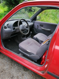 Nissan Micra K11 CG10DE rood 1993, Nieuw binnen sinds 7-10-2023
