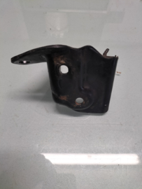 Motorsteunhouder Links Nissan Primera P12 11253-AU424 Gebruikt.