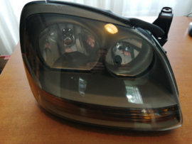 Koplamp rechts Nissan Almera Tino V10 26010-BU200 Gebruikt nieuwstaat