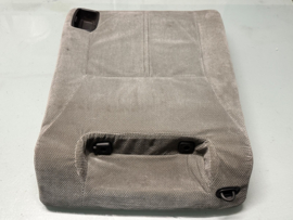 Achterbankrugleuning rechts Nissan Primera P10 88600-92J13 Gebruikt.