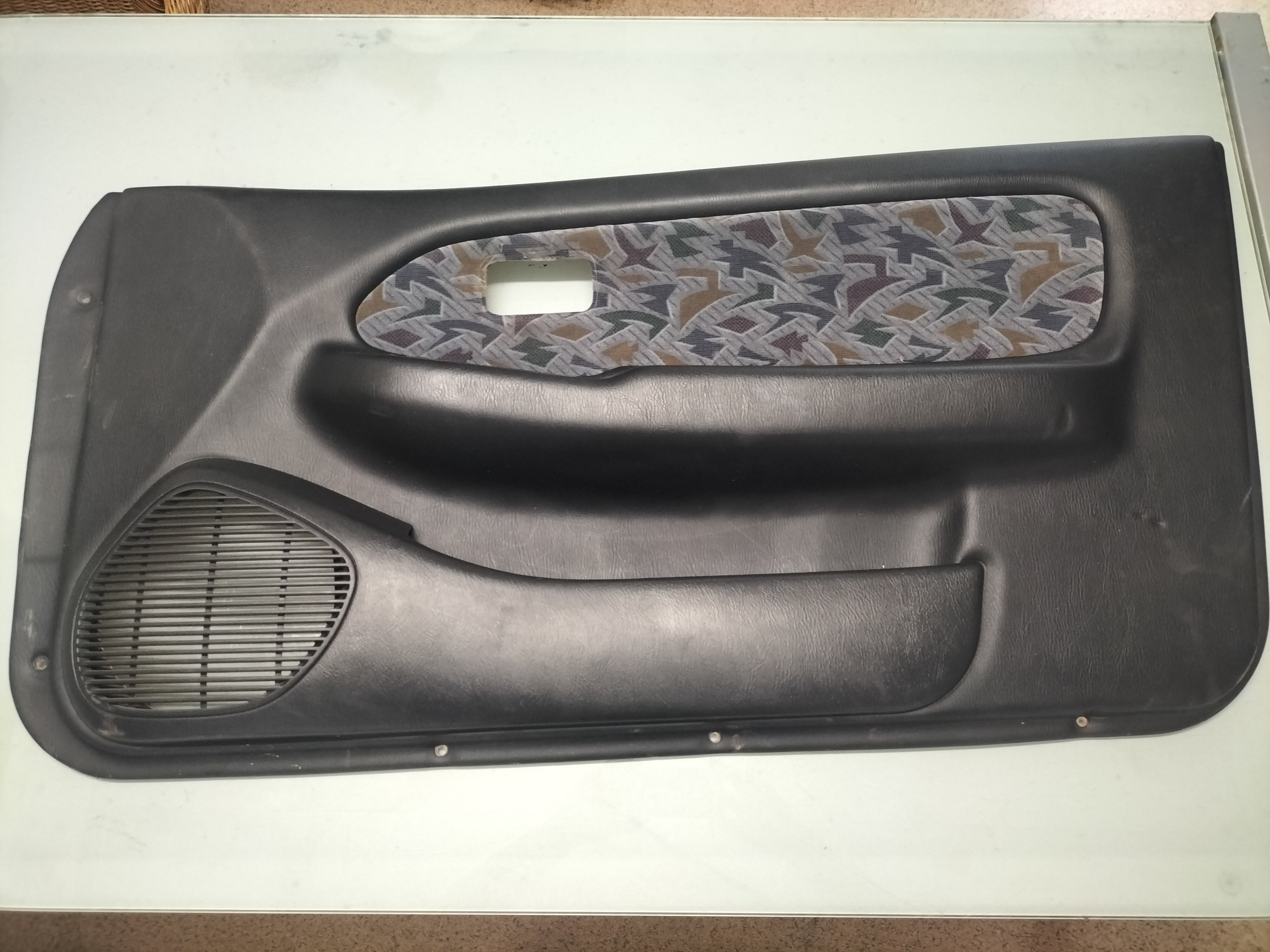 Deurpaneel rechtsvoor Nissan Almera N15 80900-***** (20250531) Gebruikt