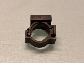 Wiringharness-clamb Nissan 24220-D5100 Used part.