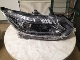 Koplamp rechts Nissan Qashqai J11 26010-HV00B Nieuw.