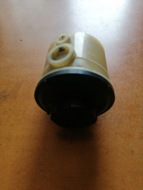 Tank reservoir Nissan Bluebird T12/ T72/ U11 49180-03E02 Used part.