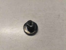 Moer zijruit Nissan 76844-15F10 C23/ D21/ D22/ K11/ M10/ N13/ N14/ R20/ S12/ WD21 Gebruikt.