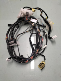 Interieurkabelboom 2 Nissan Primera P12 24017-BA212 Gebruikt.