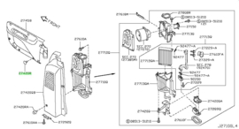 Clip zwart Nissan 01553-06753 M20M/ ME0M Origineel.