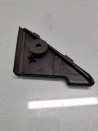 Afdekkap binnenzijde buitenspiegel rechts Nissan Sunny N13 96318-57M00 Origineel.