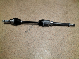 Aandrijfas rechtsvoor HR16DE Nissan Qashqai J10 39100-JD02B Nieuw.