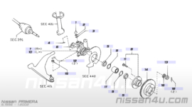 Wielnaaf linksvoor Nissan Primera P11/ WP11 40011-2J500 Gebruikt.