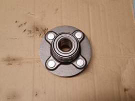 Hub rear Nissan Almera N15 43200-0M000 New.