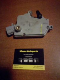 Actuator-auto door lock, front right-hand Nissan Primera P11/WP11 80552-2F000