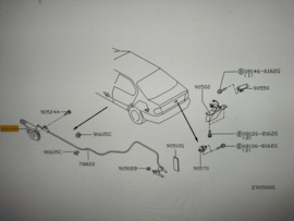 Ontgrendelhendel tankklep / achterklep Nissan Primera P11/ WP11 84638-2F900 Variant 2. Gebruikt.