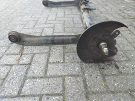 Beam compl-rear suspension Nissan Primera P12 55501-AV606  Gebruikt.