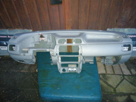 Dashboard Nissan Micra K11 68100-6F700 Gebruikt.