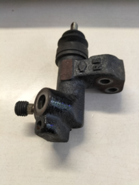 Cylinder clutch operating QG15DE/QG16DE/QG18DE Nissan 30620-2J061 N16/ P11/ P12/ V10/ WP11 Used part .