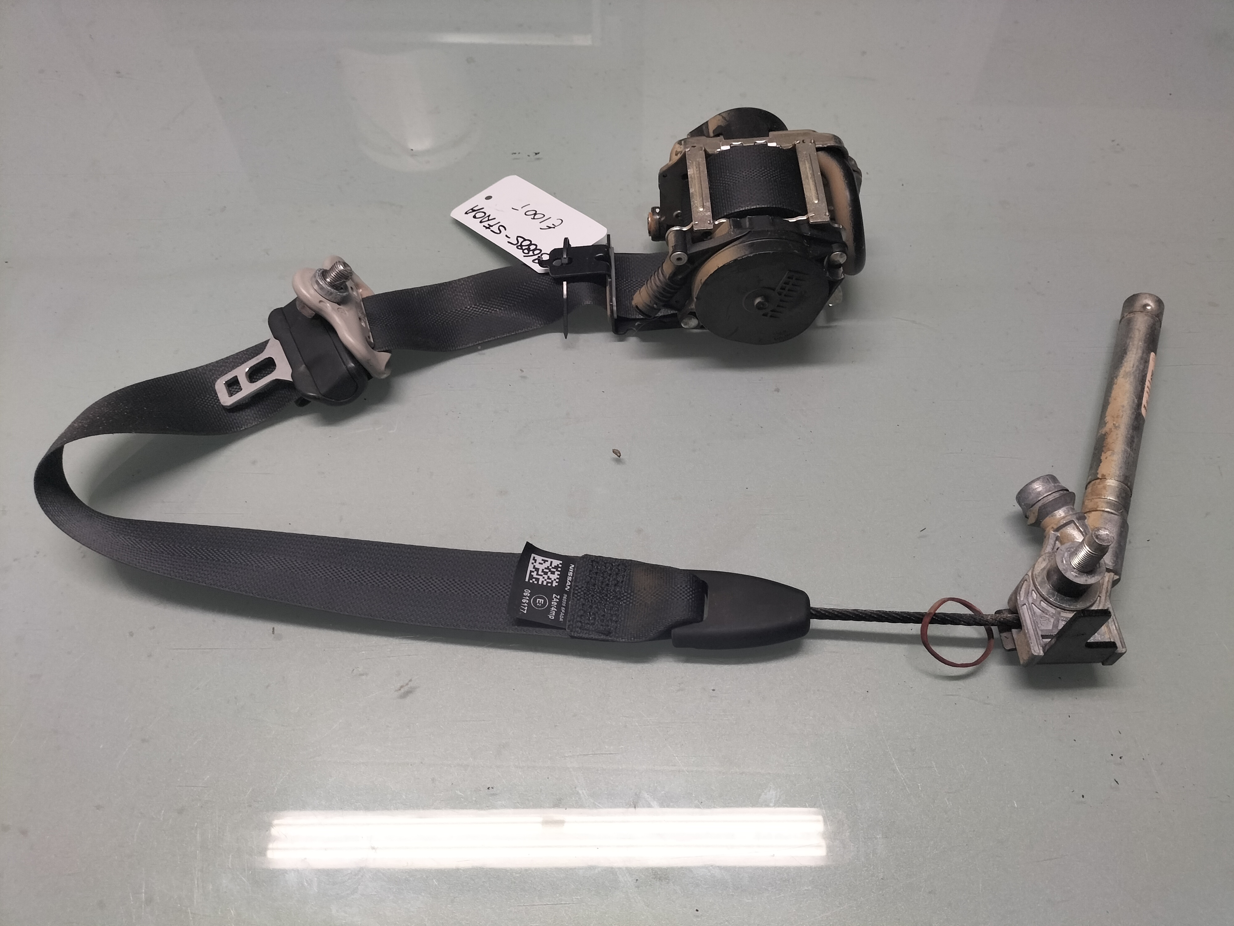 Veiligheidsgordelspanner Nissan Micra K14 86885-5FA0A Gebruikt