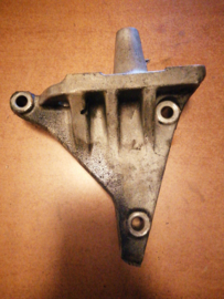 Bracket-engine mounting, right-hand SR20DE Nissan Primera P11/ WP11 Used part.