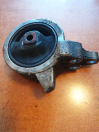 Insulator engine mounting, front right-hand Nissan 11210-0M600 B13/ N14 Used part.